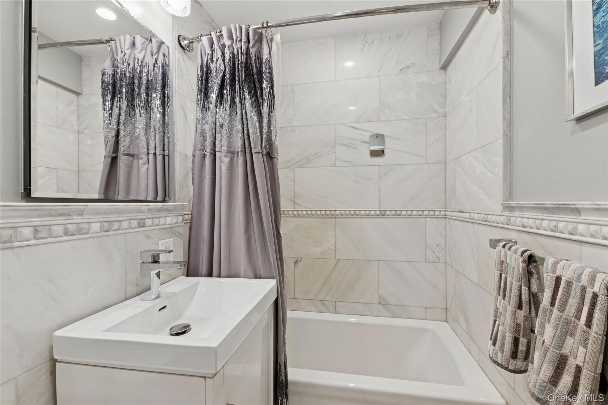 410 E Broadway # 6V, Long Beach, NY 11561