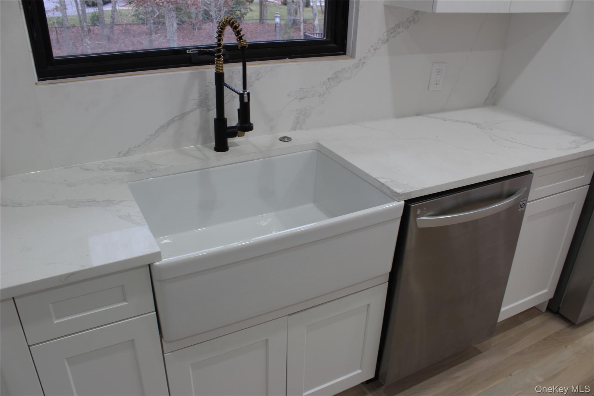 105 Old Riverhead Road, Hampton Bays, NY 11946