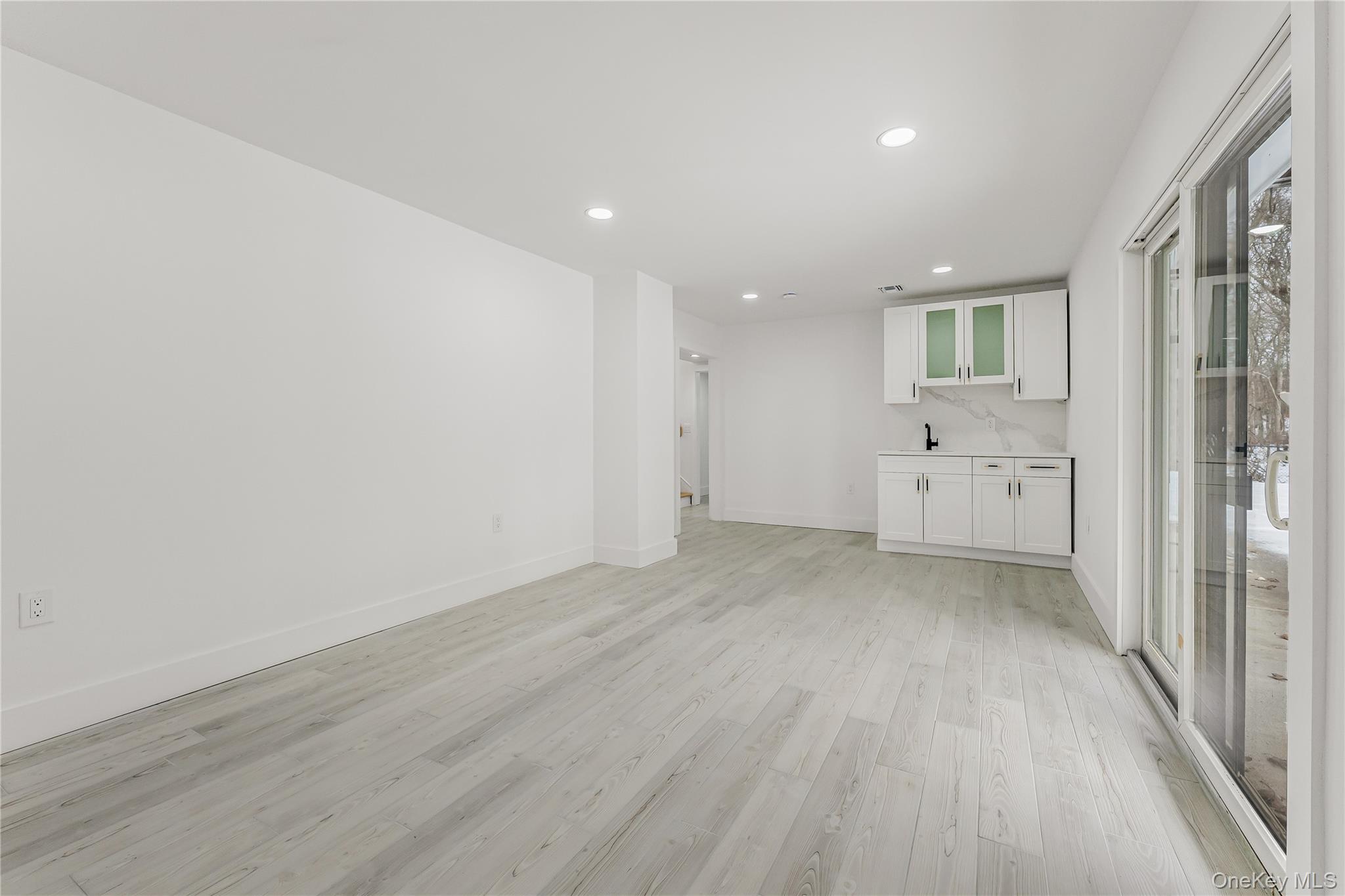 105 Old Riverhead Road, Hampton Bays, NY 11946