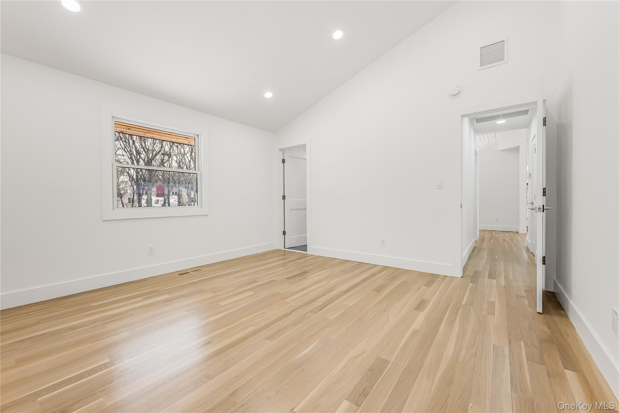 105 Old Riverhead Road, Hampton Bays, NY 11946