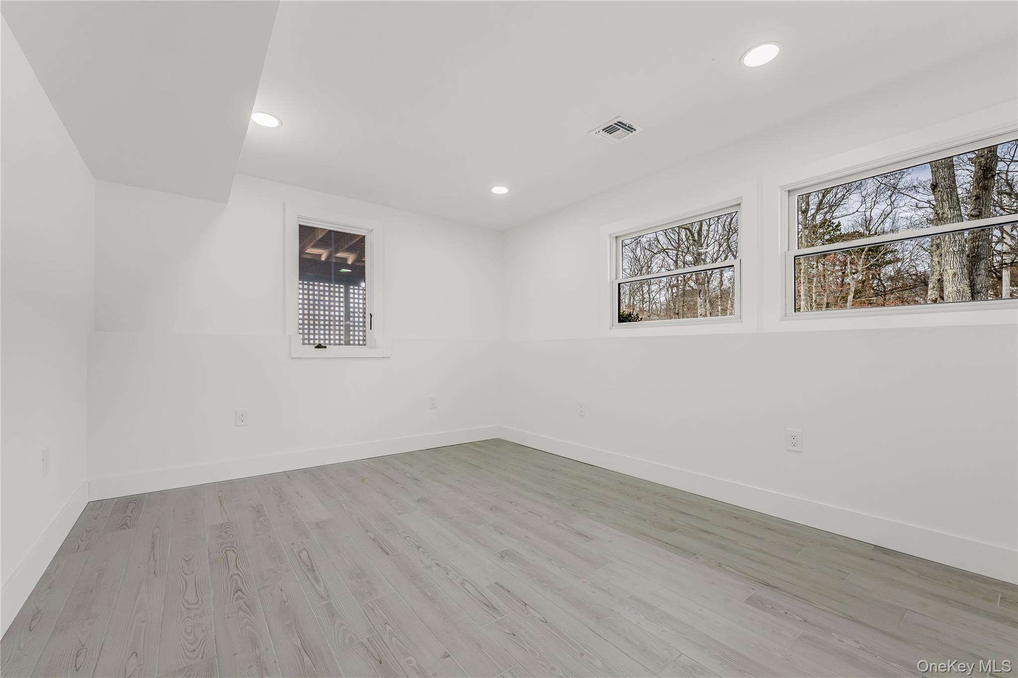 105 Old Riverhead Road, Hampton Bays, NY 11946