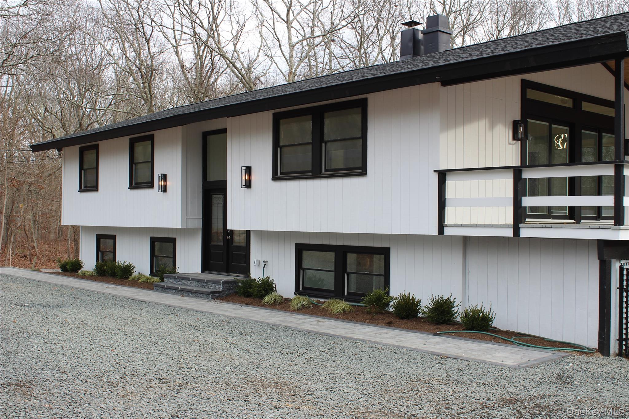 105 Old Riverhead Road, Hampton Bays, NY 11946