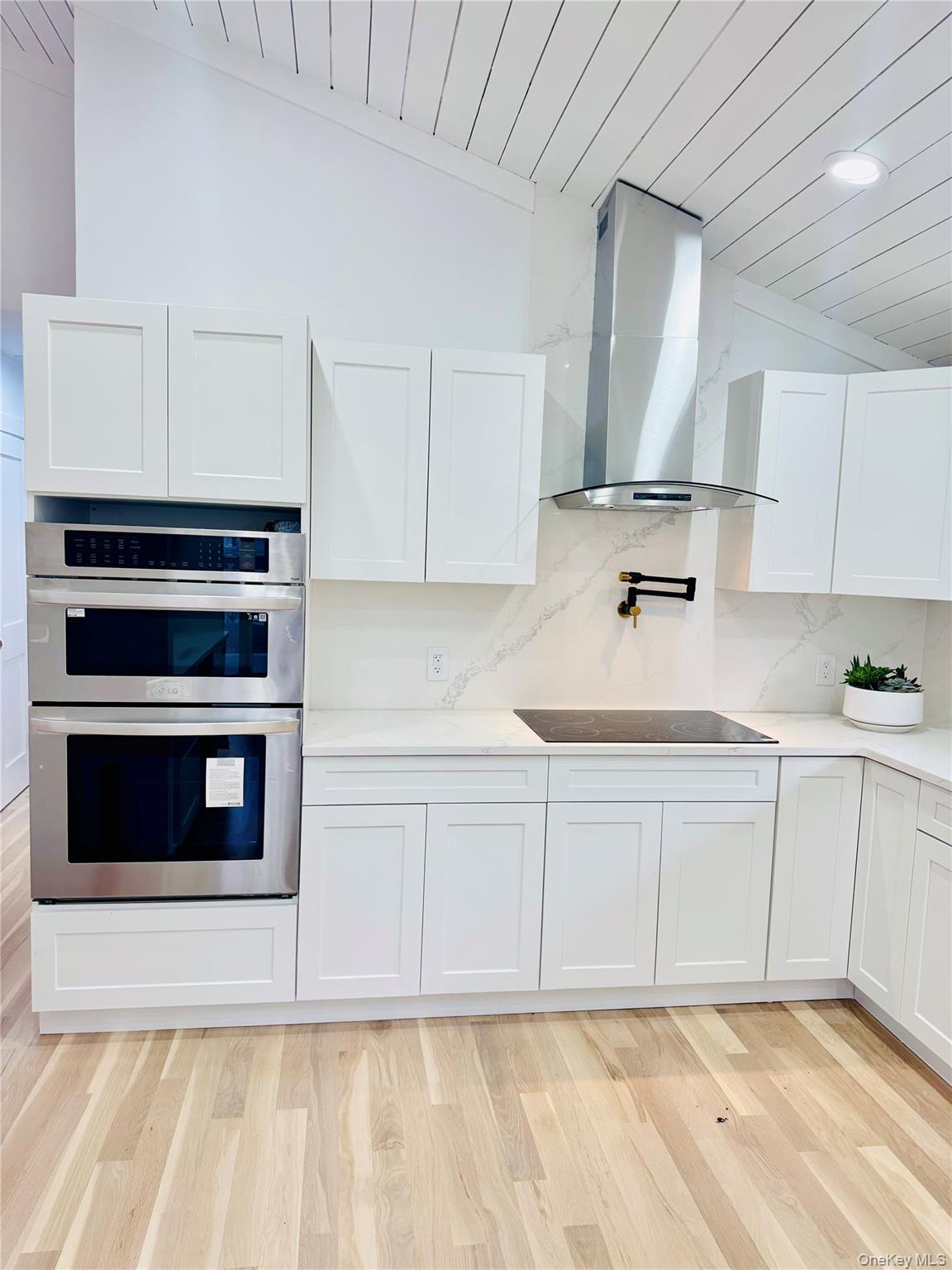 105 Old Riverhead Road, Hampton Bays, NY 11946