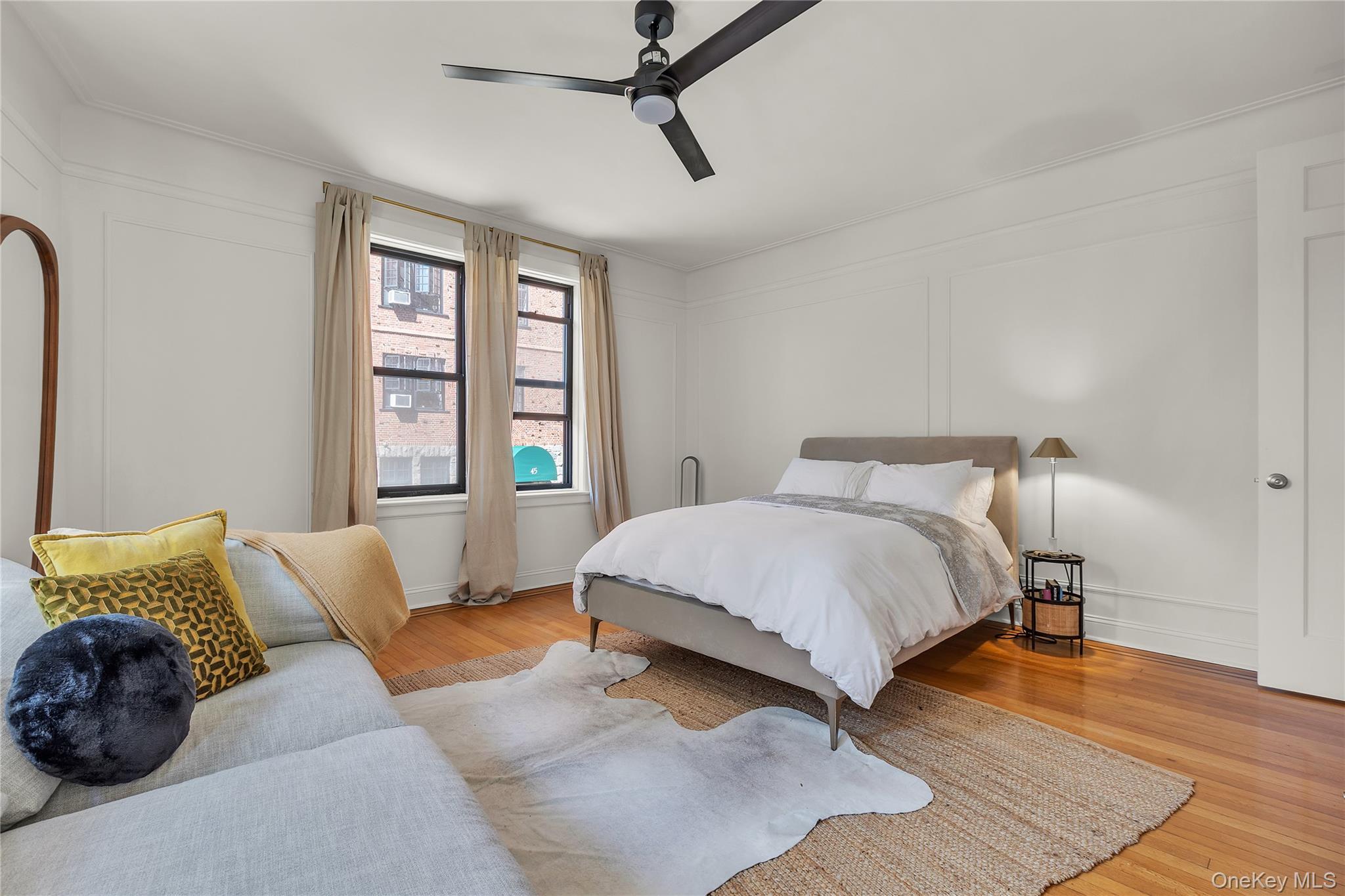 31 Pondfield Road W # 1, Bronxville, NY 10708