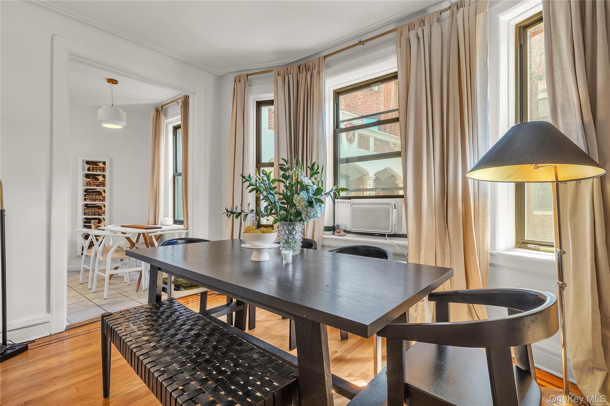 31 Pondfield Road W # 1, Bronxville, NY 10708