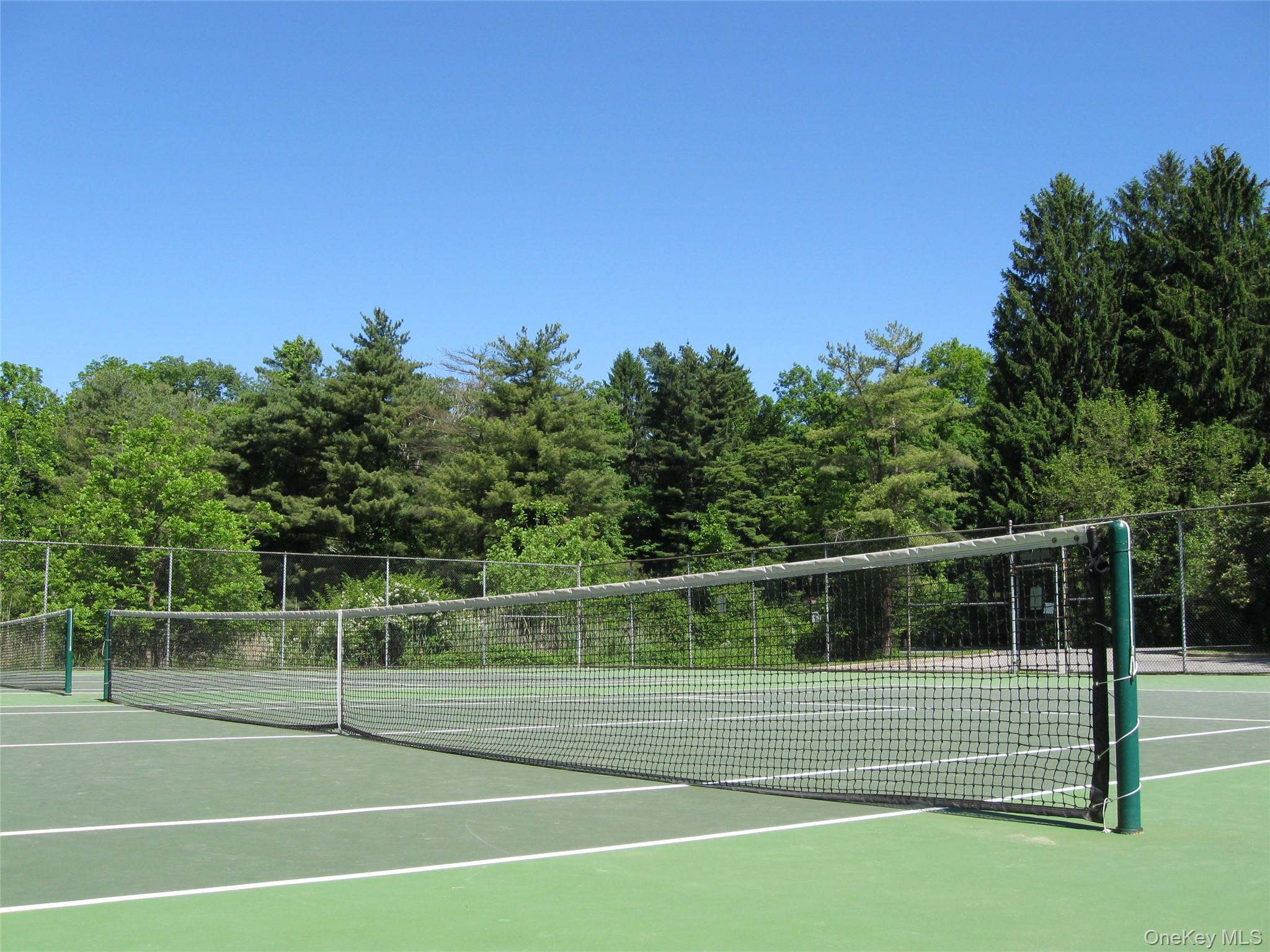 60 Foxwood Drive # 2, Pleasantville, NY 10570