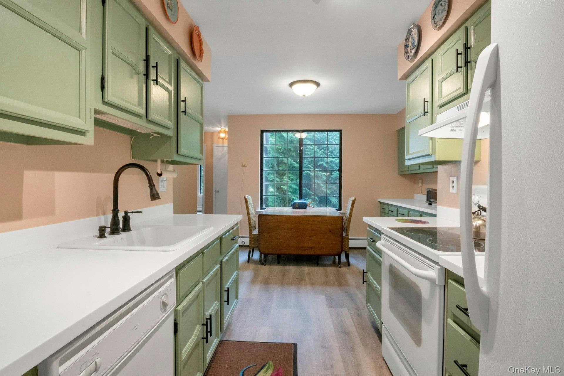 60 Foxwood Drive # 2, Pleasantville, NY 10570