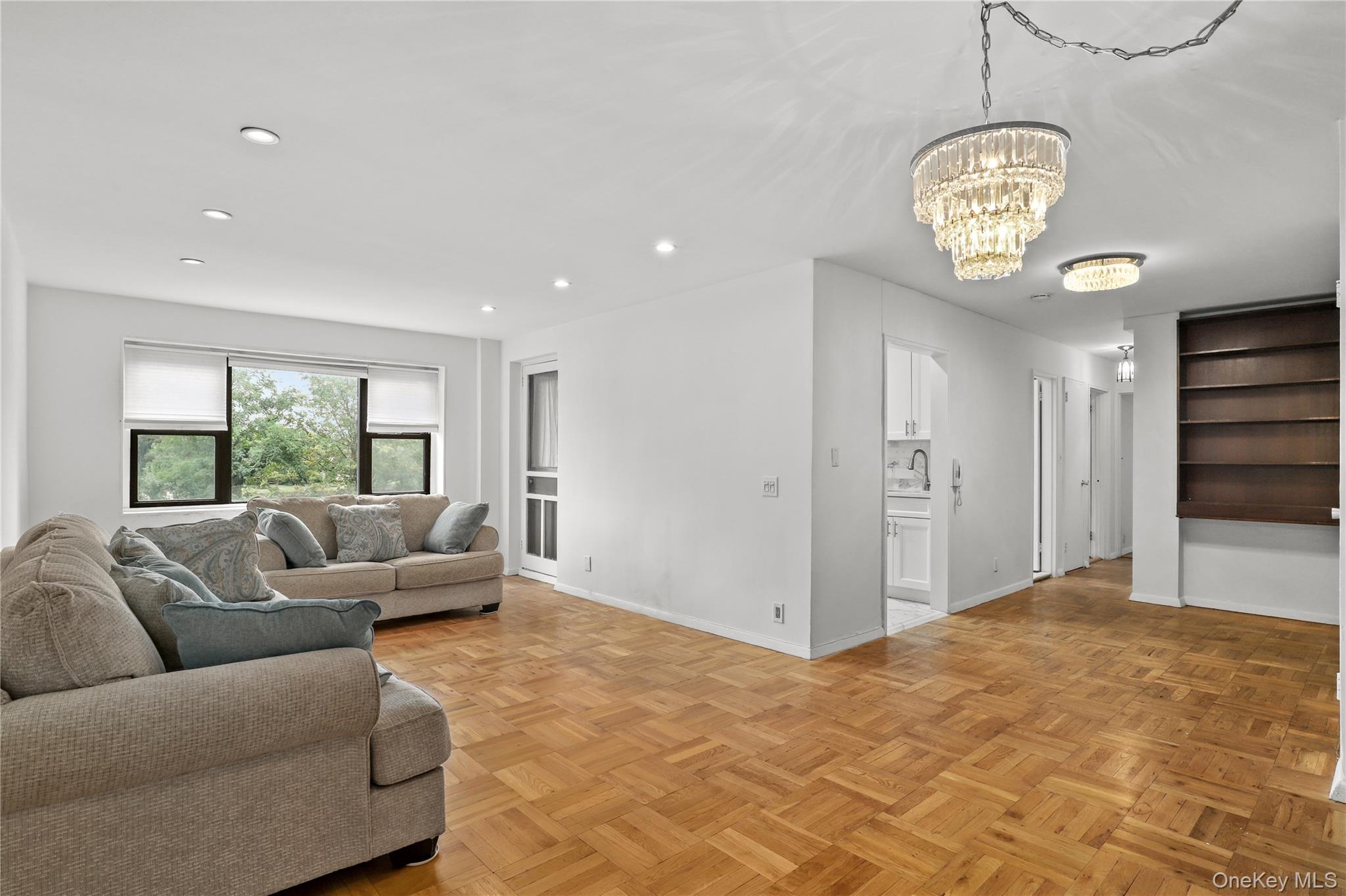 266 Pelham Road # 1B, New Rochelle, NY 10805