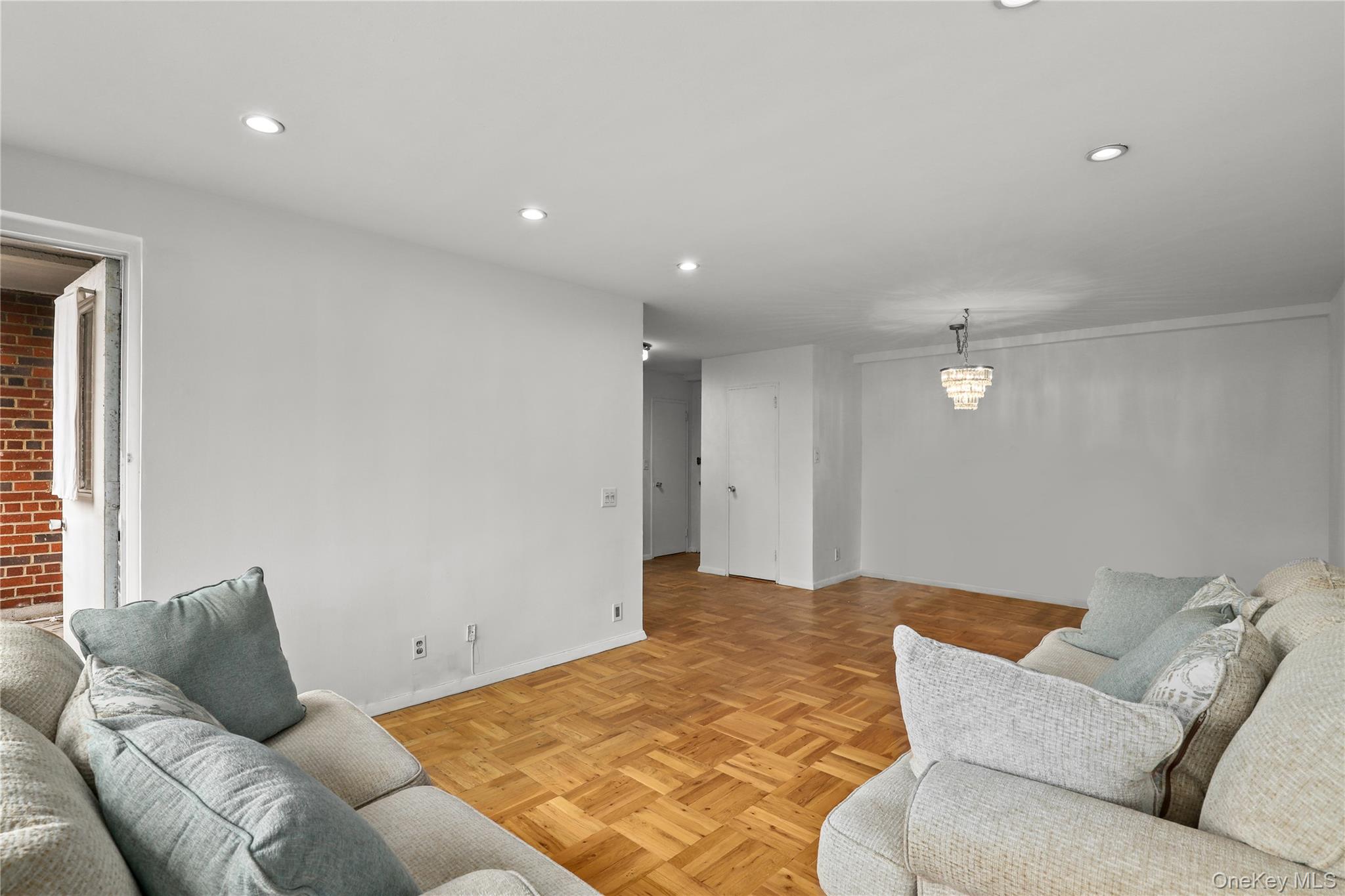 266 Pelham Road # 1B, New Rochelle, NY 10805