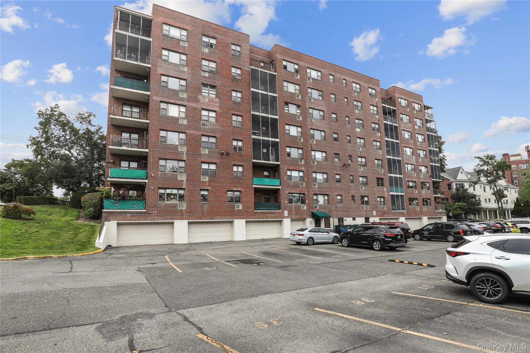 266 Pelham Road # 1B, New Rochelle, NY 10805