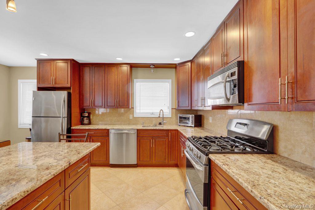 497 Nassau Avenue, Freeport, NY 11520