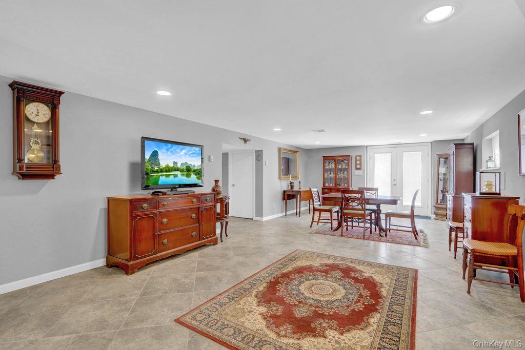 497 Nassau Avenue, Freeport, NY 11520