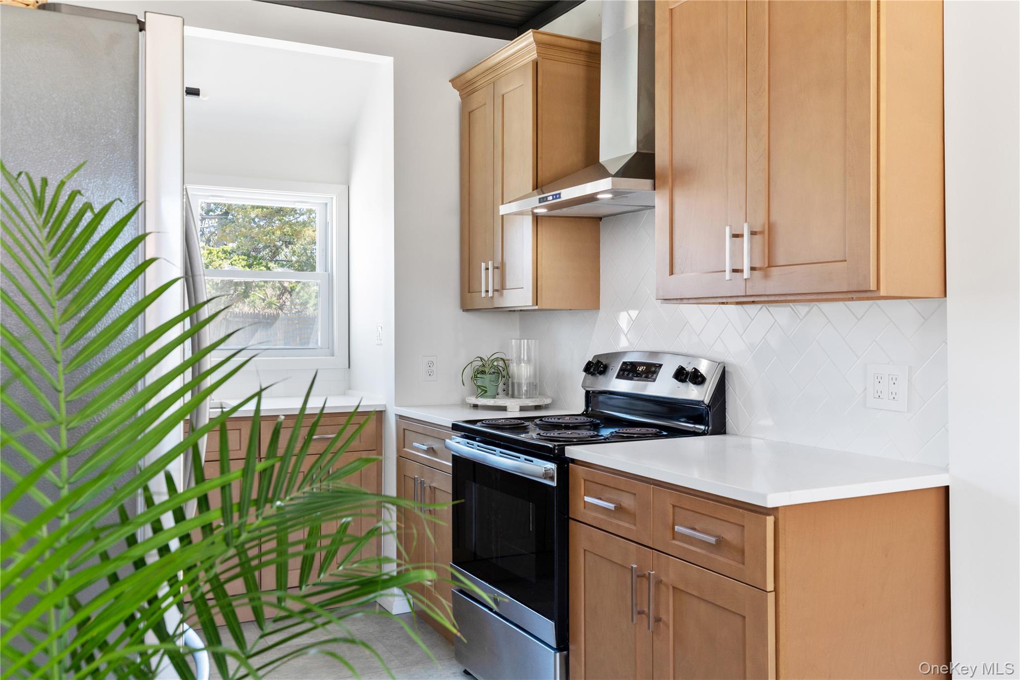 12 Surfview Walk, Seaview, NY 11770