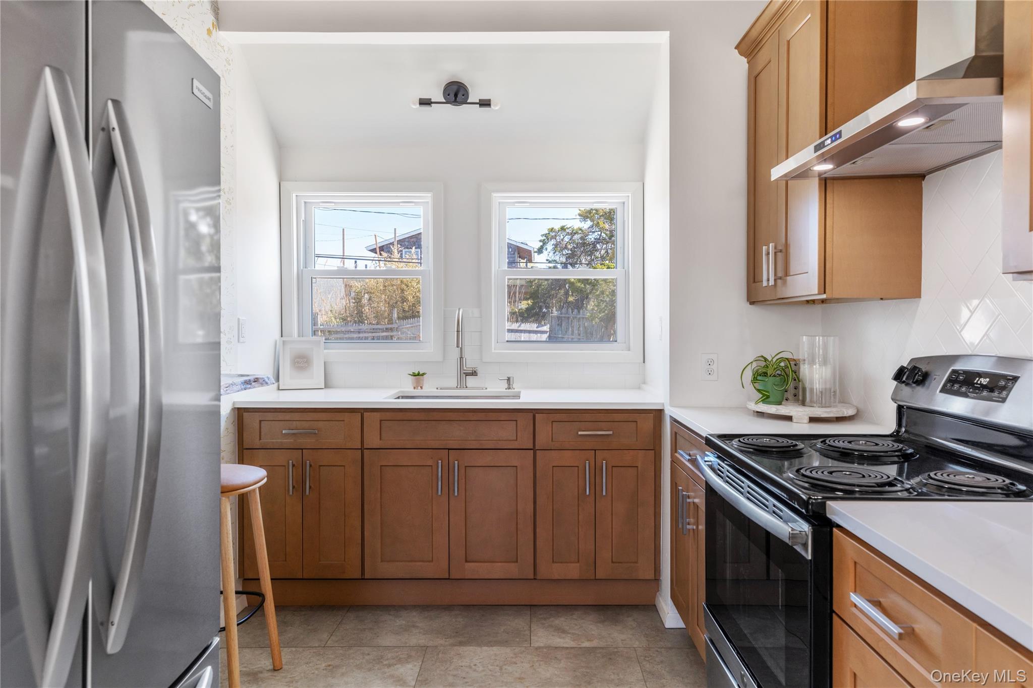 12 Surfview Walk, Seaview, NY 11770