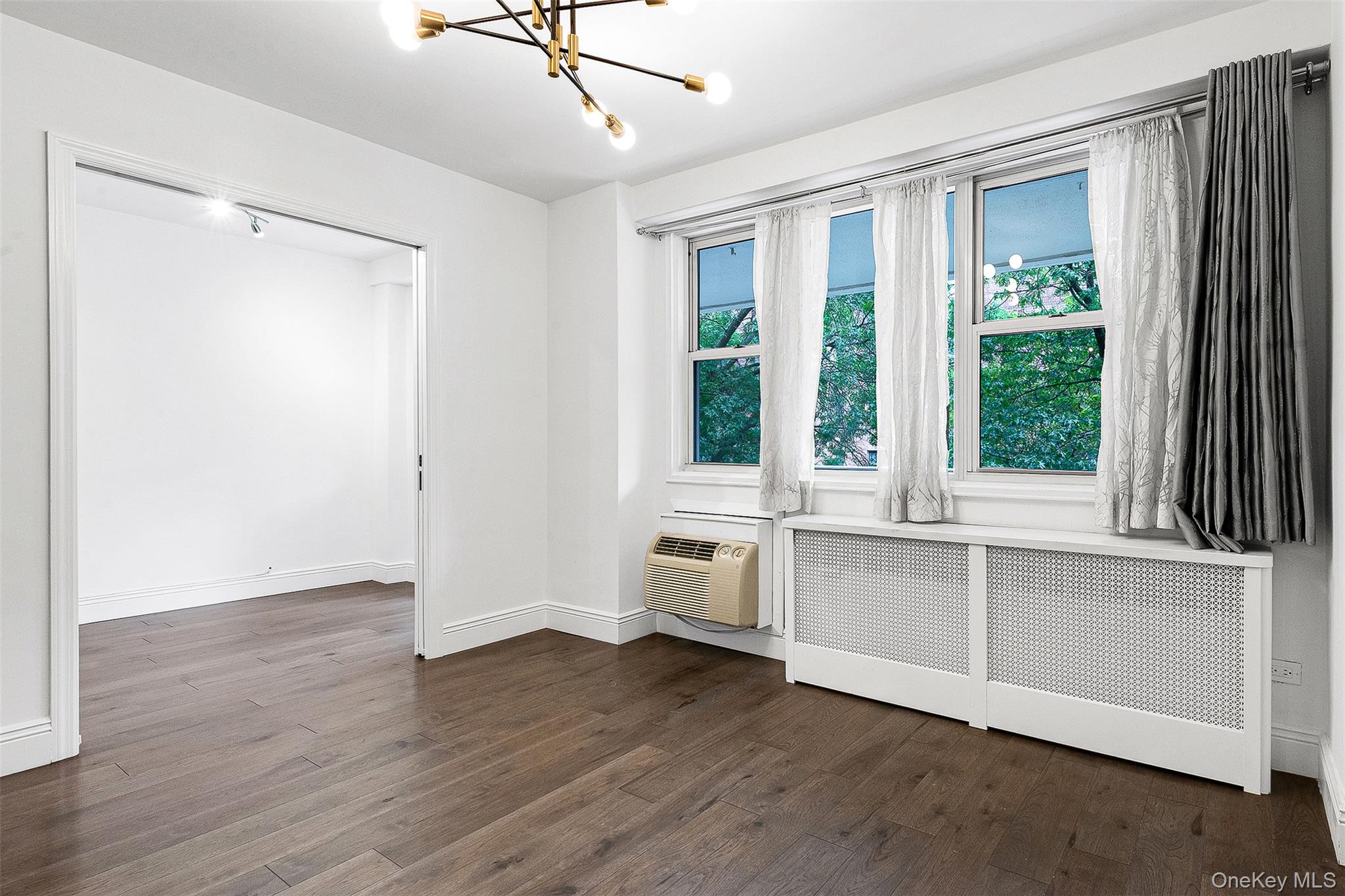 110-50 71st Road # 5D, Forest Hills, NY 11375