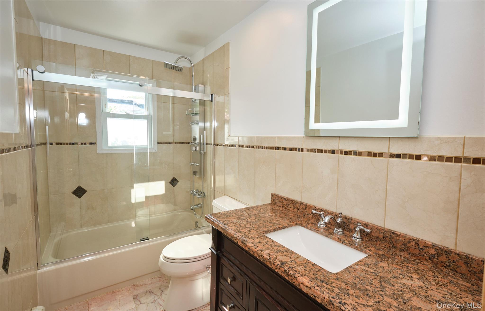 34 Vandewater Avenue, Floral Park, NY 11001