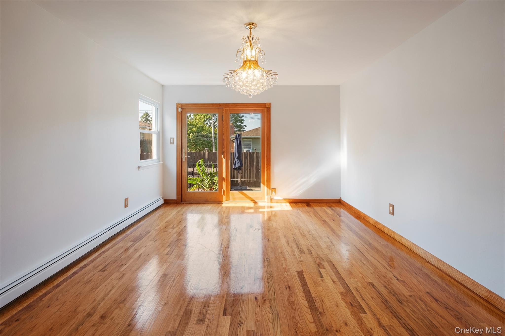 34 Vandewater Avenue, Floral Park, NY 11001