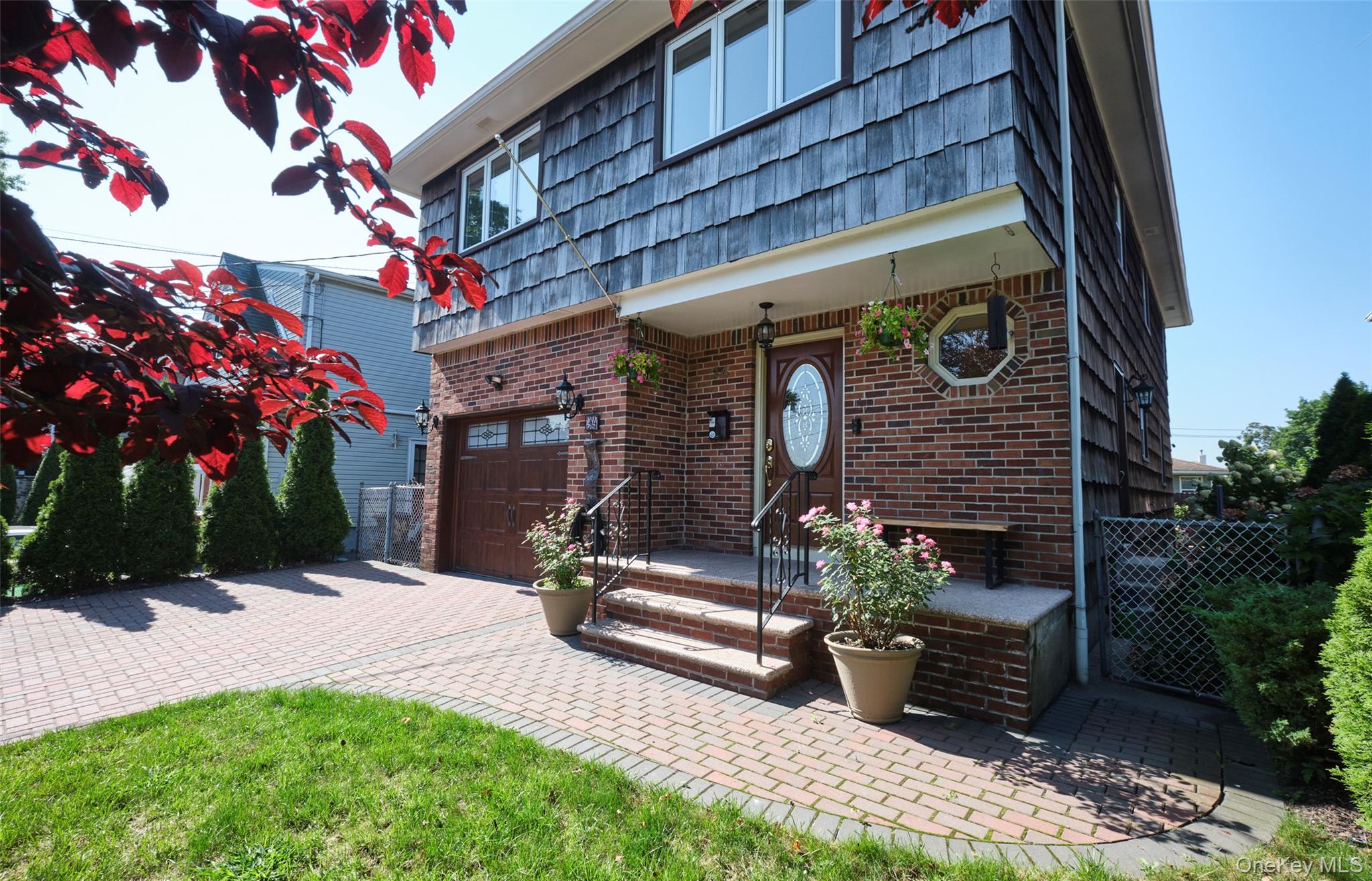 34 Vandewater Avenue, Floral Park, NY 11001