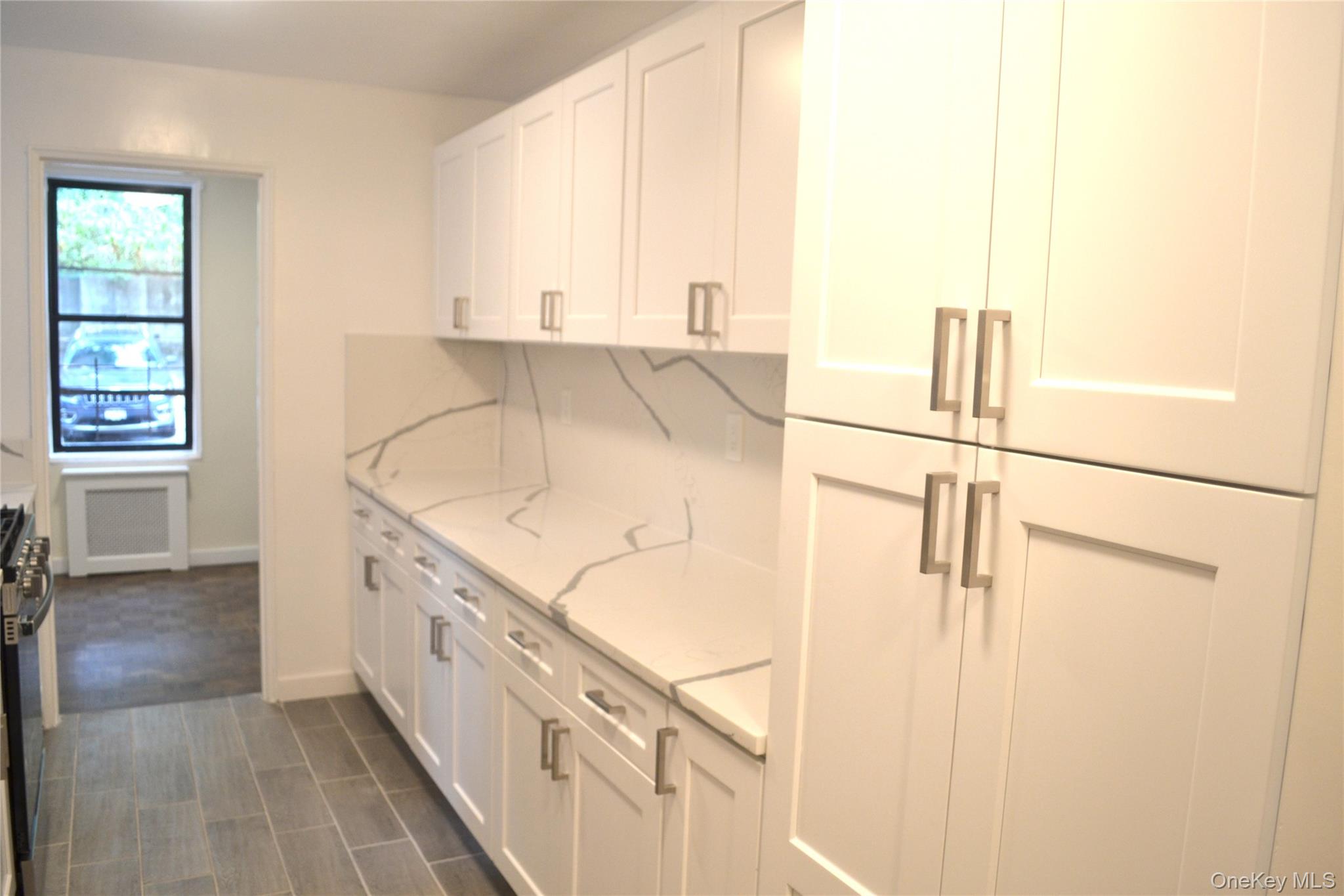 632 Warburton Avenue # 3M, Yonkers, NY 10701