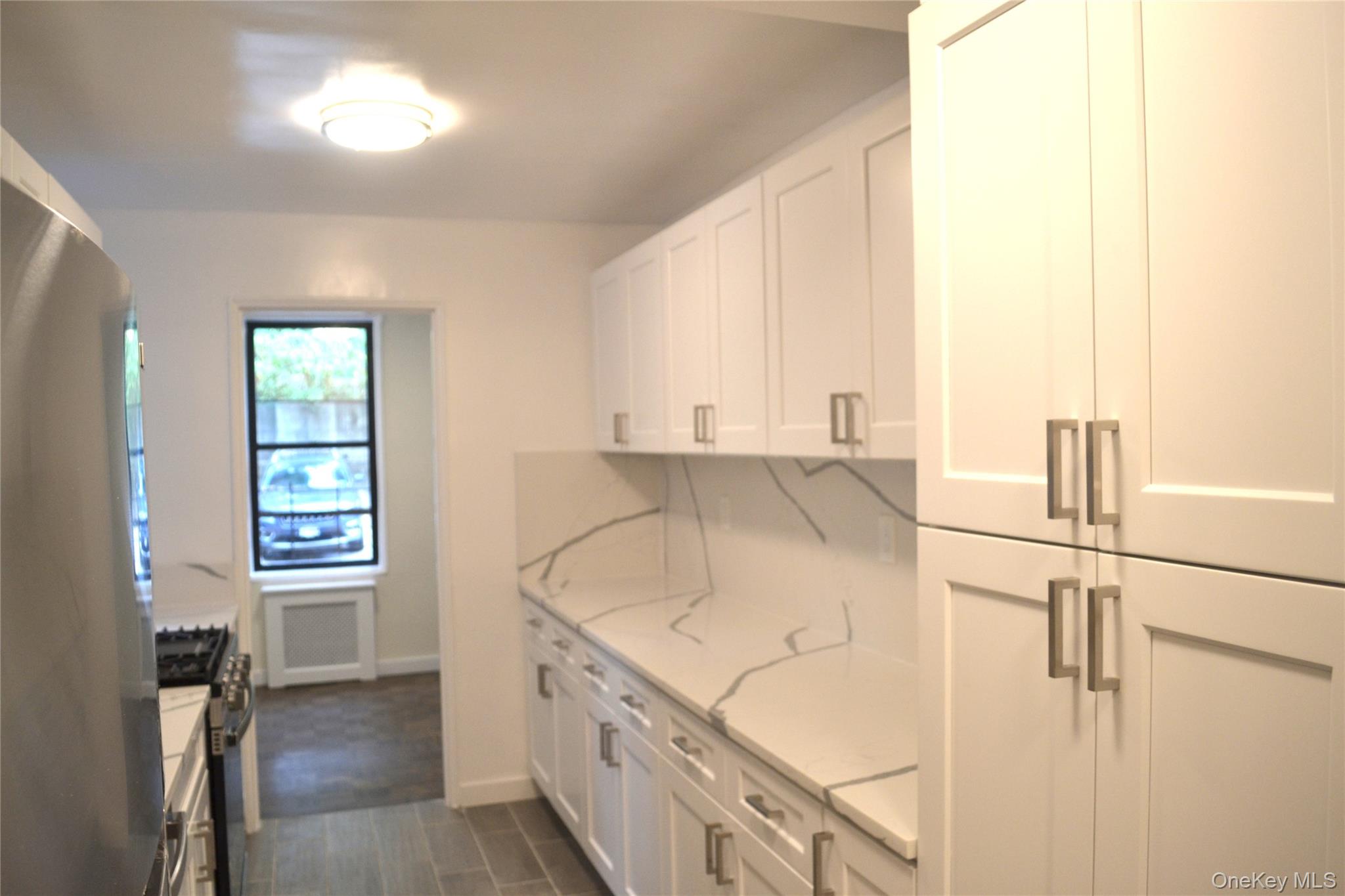 632 Warburton Avenue # 3M, Yonkers, NY 10701