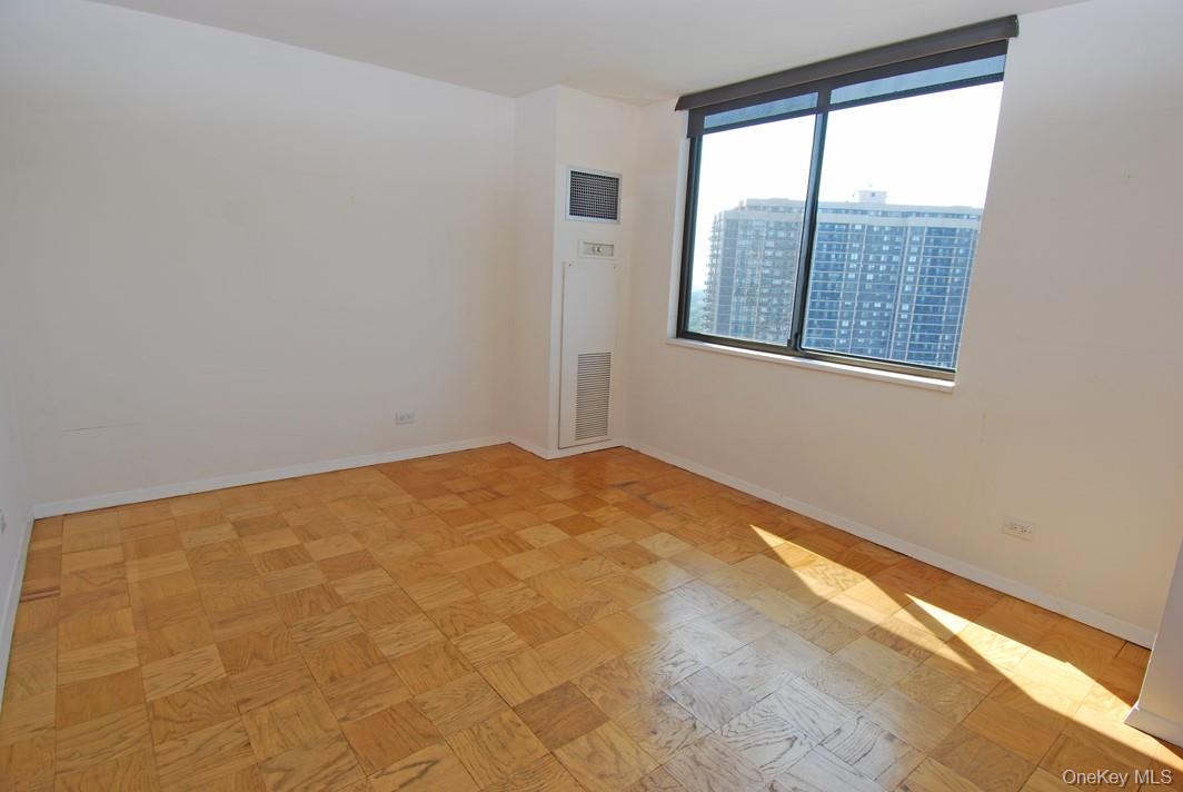 27110 Grand Central Parkway # 28H, Floral Park, NY 11005