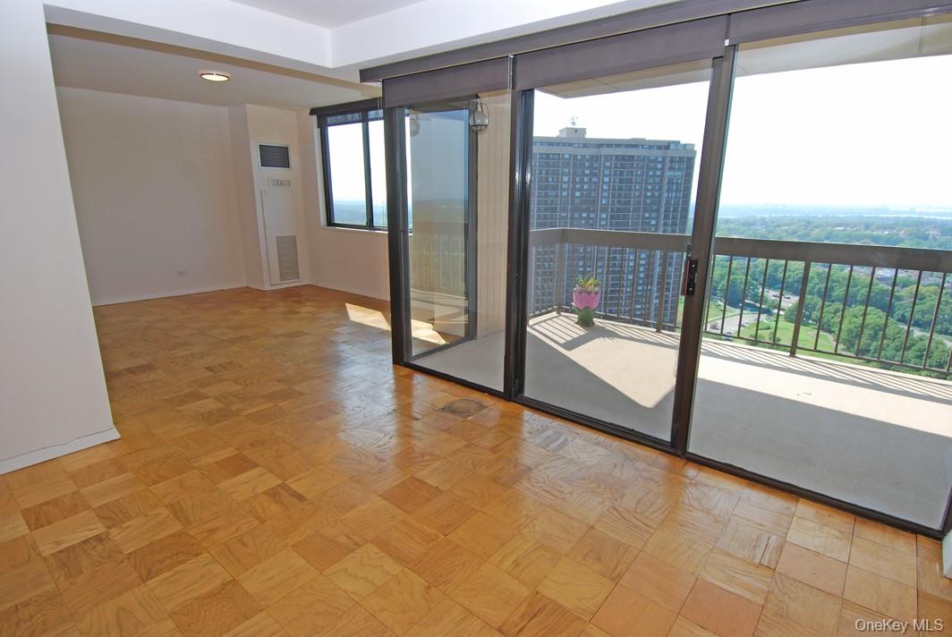 27110 Grand Central Parkway # 28H, Floral Park, NY 11005