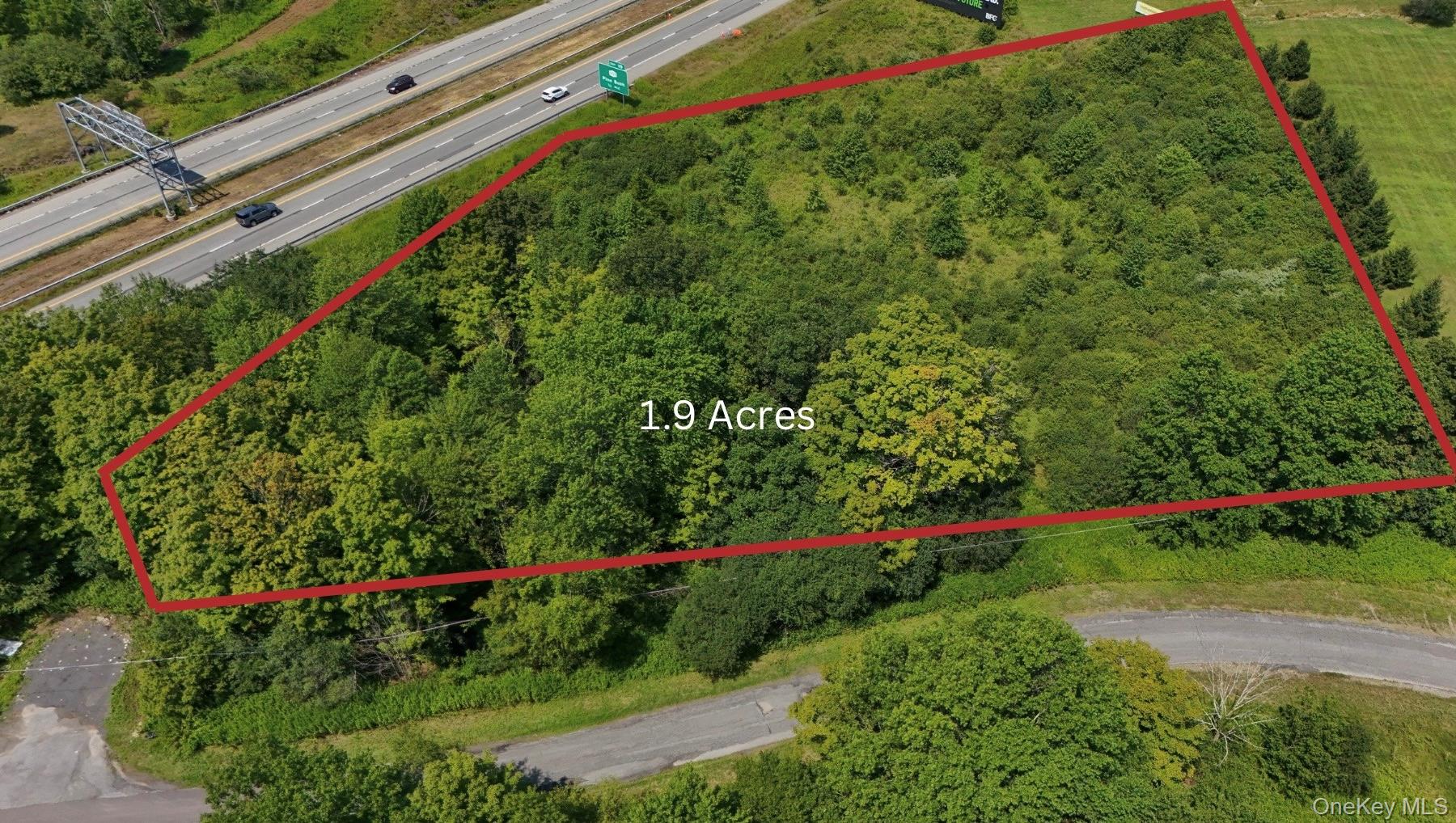 211 Midland Lake Road, Middletown, NY 10941