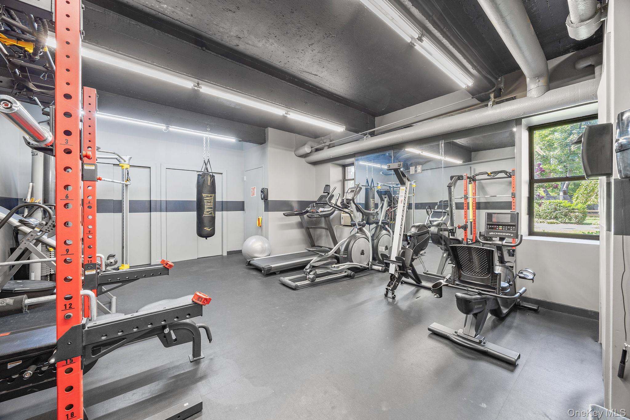 87-10 51st Ave Elmhurst, Avenue # 3S, Elmhurst, NY 11373