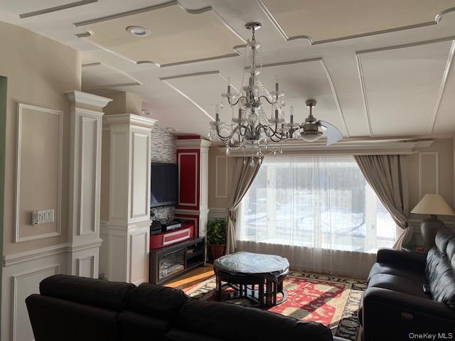 14 Branch Lane, East Setauket, NY 11733