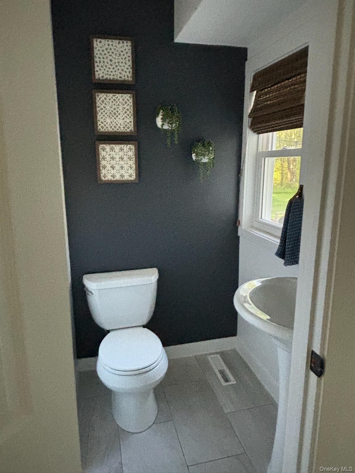 271 Tillson Lake Road, Wallkill, NY 12589