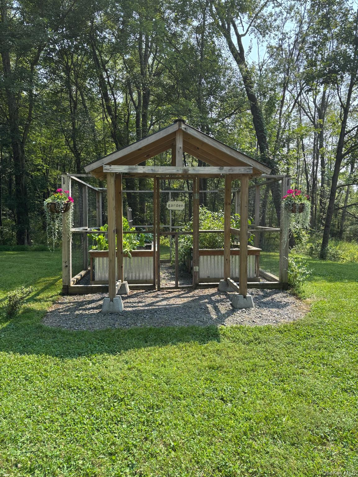 271 Tillson Lake Road, Wallkill, NY 12589