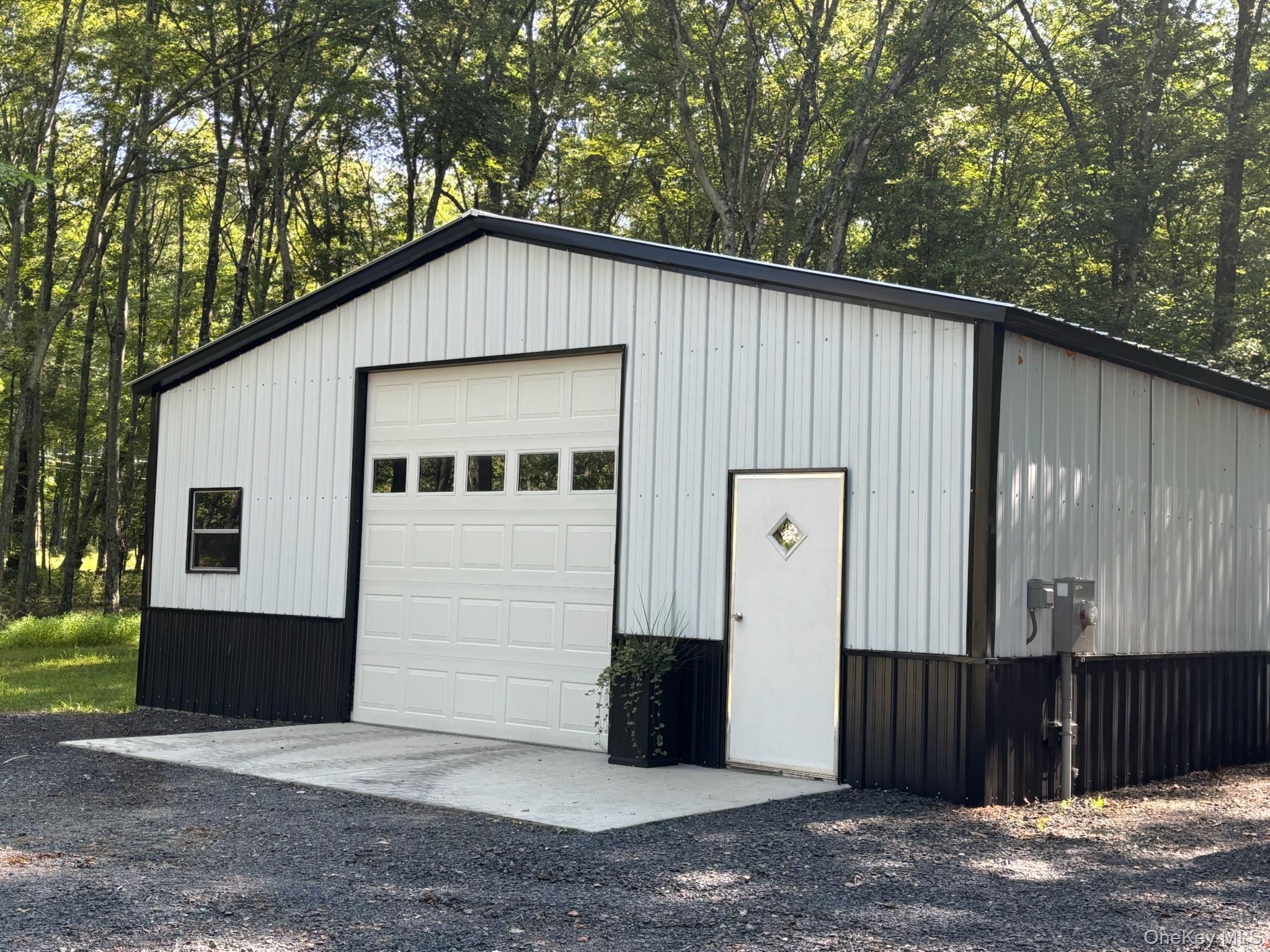 271 Tillson Lake Road, Wallkill, NY 12589