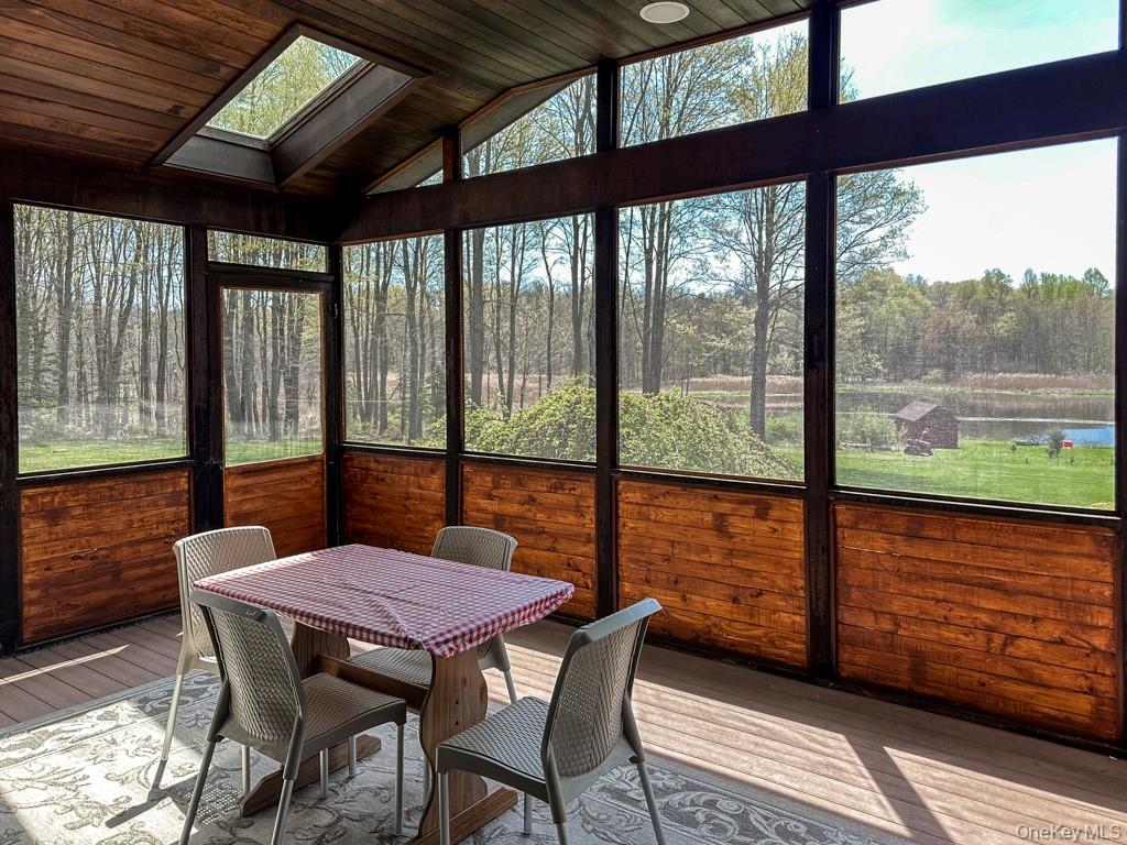 14 Stonewall Court, Warwick, NY 10990