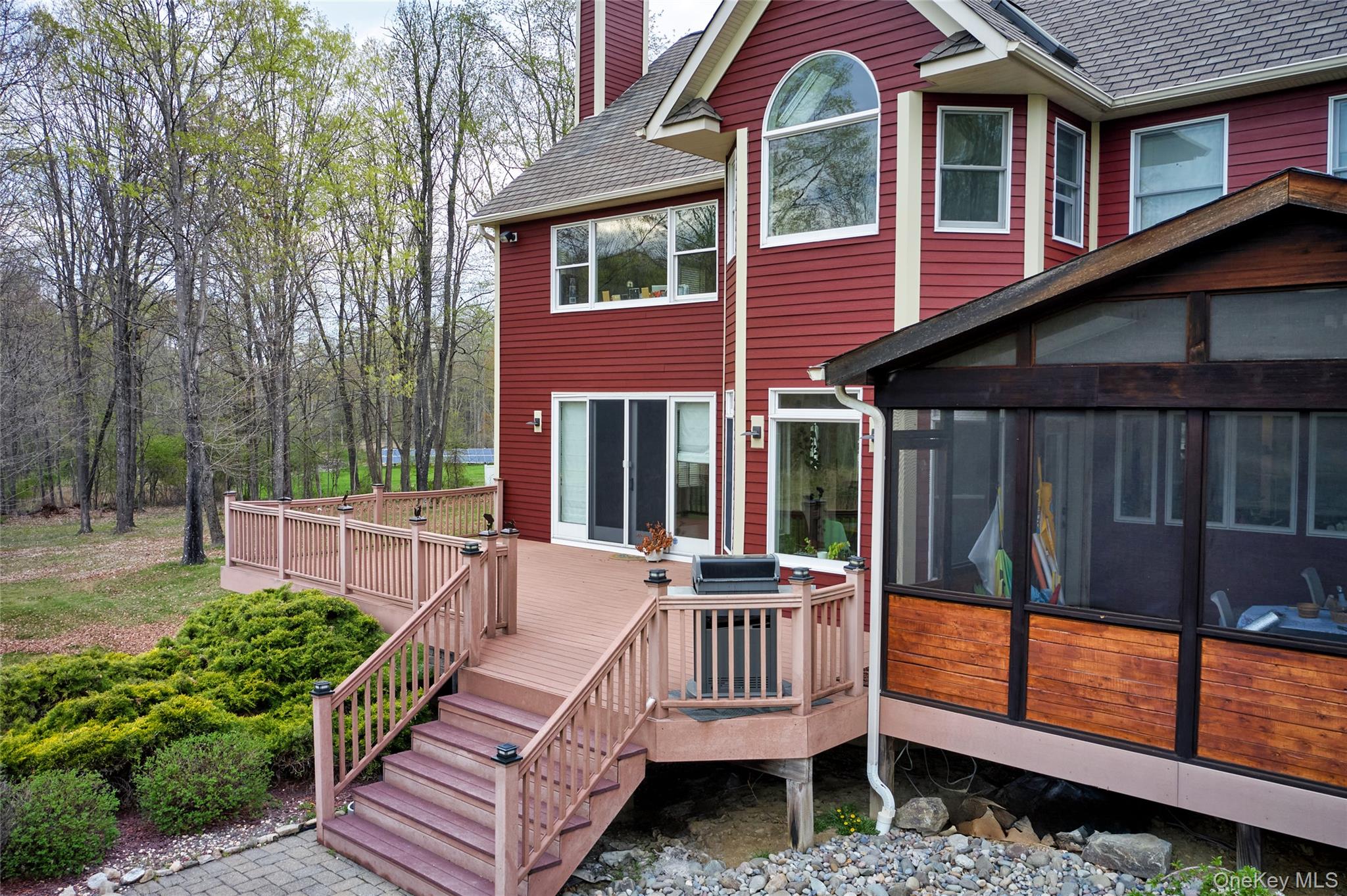 14 Stonewall Court, Warwick, NY 10990