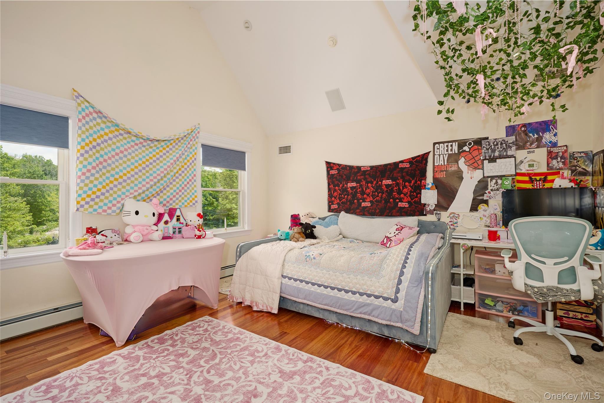 14 Stonewall Court, Warwick, NY 10990