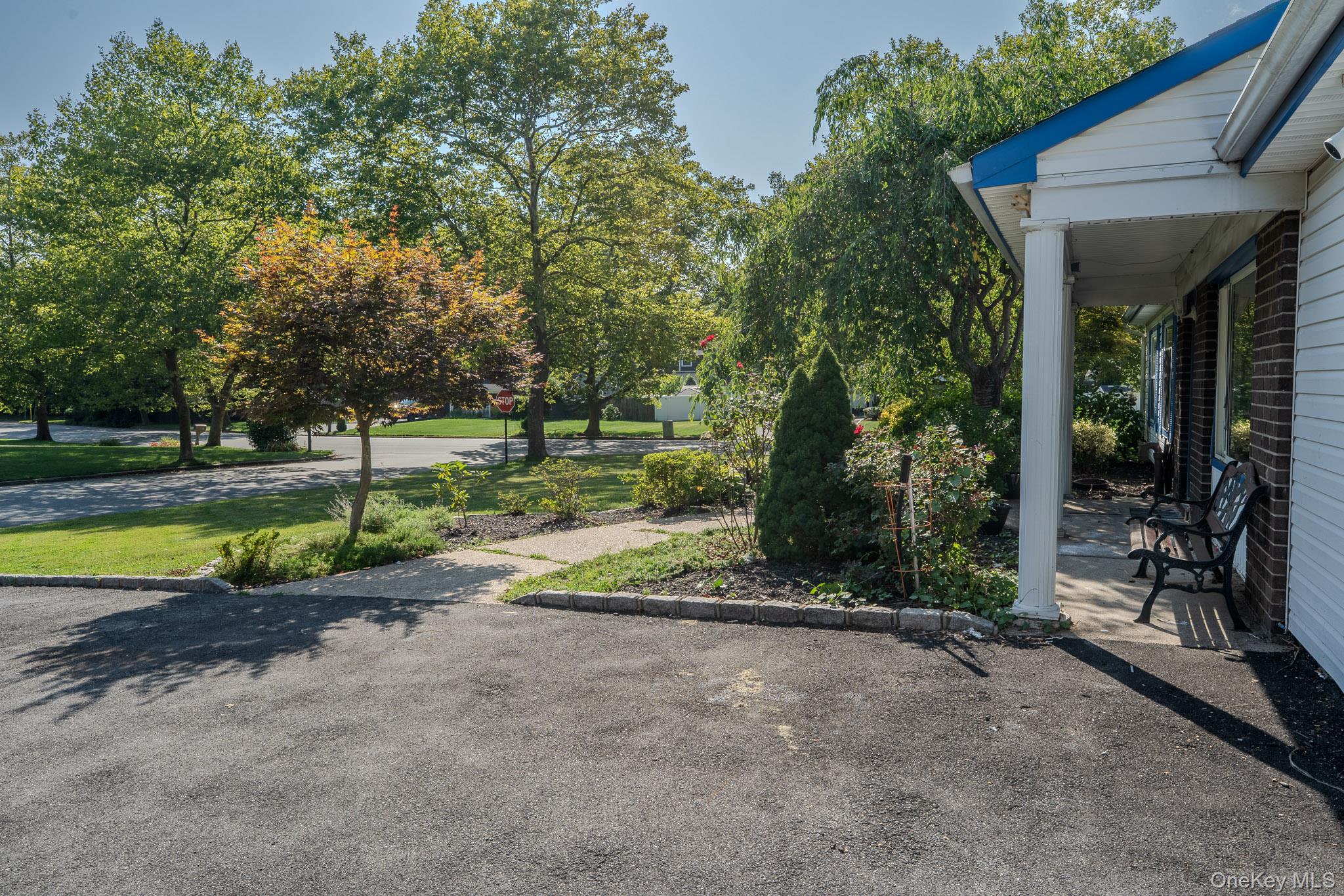 21 Mount Snow Lane, Coram, NY 11727