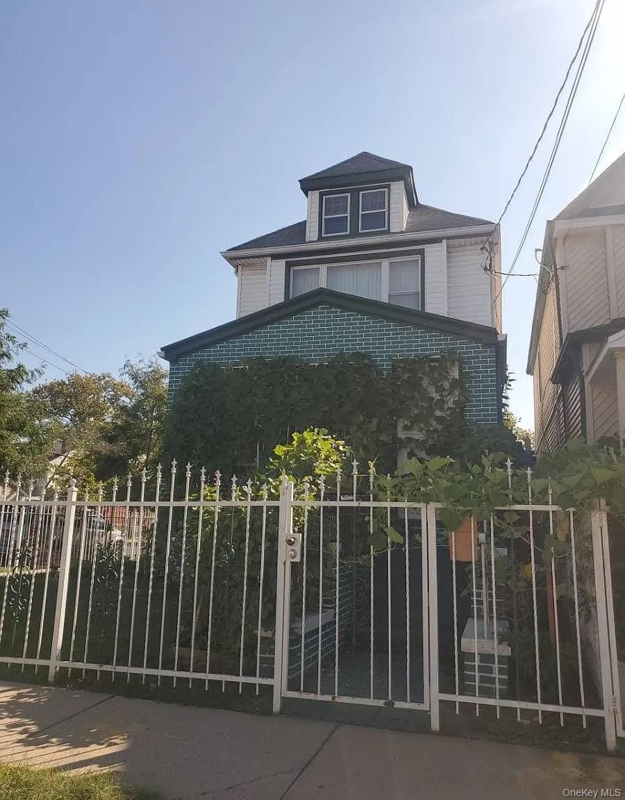 13301 116th Street, South Ozone Park, NY 11420