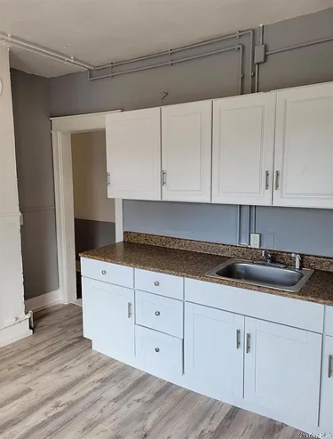 91 Pershing Avenue, Poughkeepsie, NY 12601