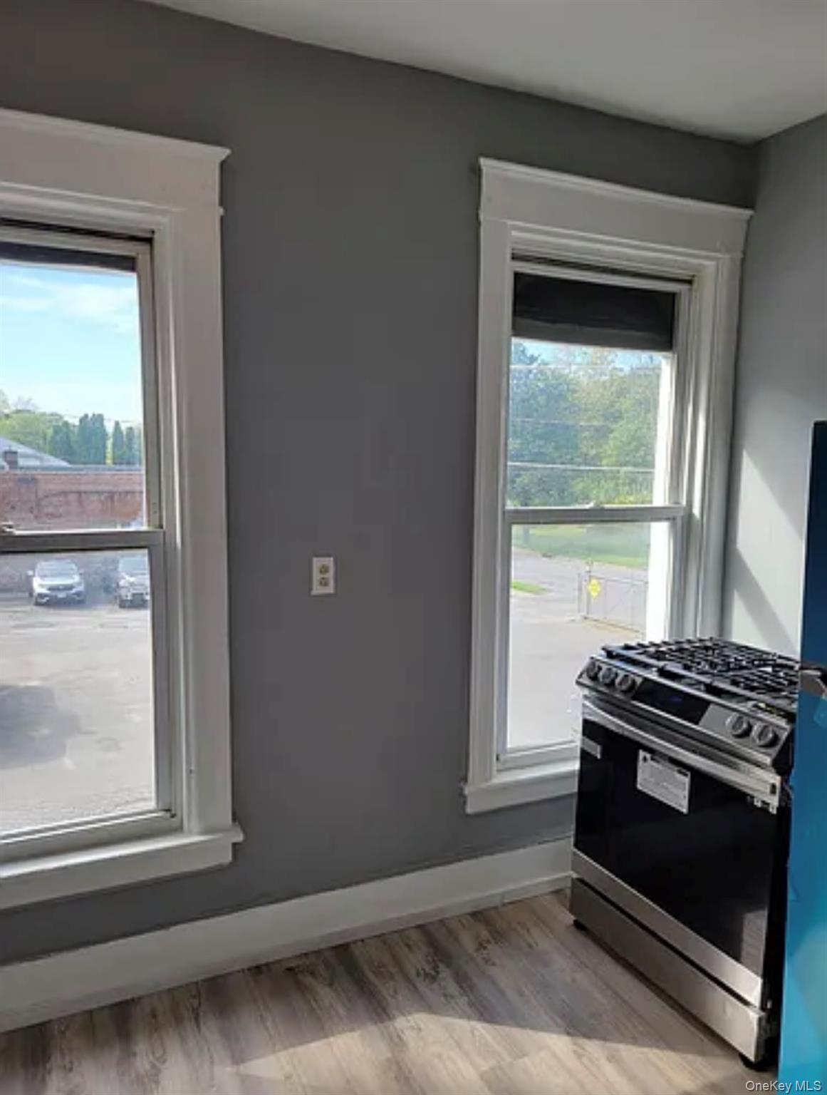 91 Pershing Avenue, Poughkeepsie, NY 12601