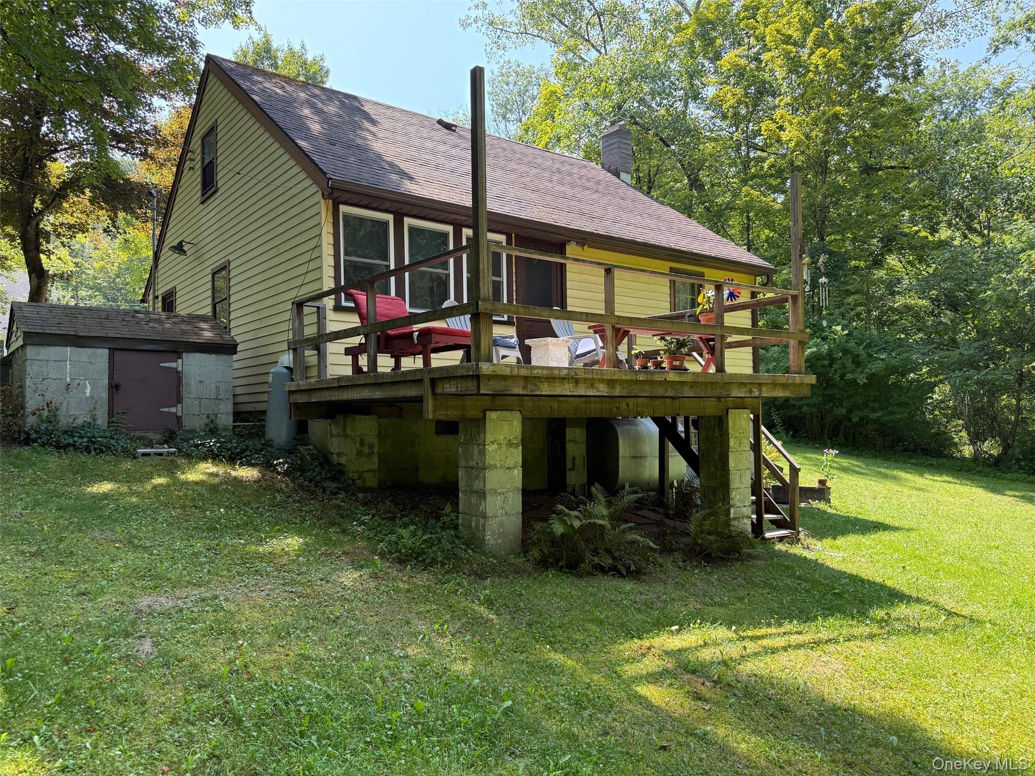 472 Doodletown Road, Elizaville, NY 12523