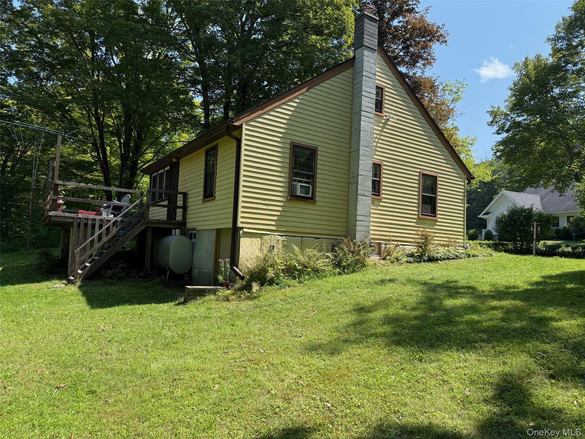 472 Doodletown Road, Elizaville, NY 12523