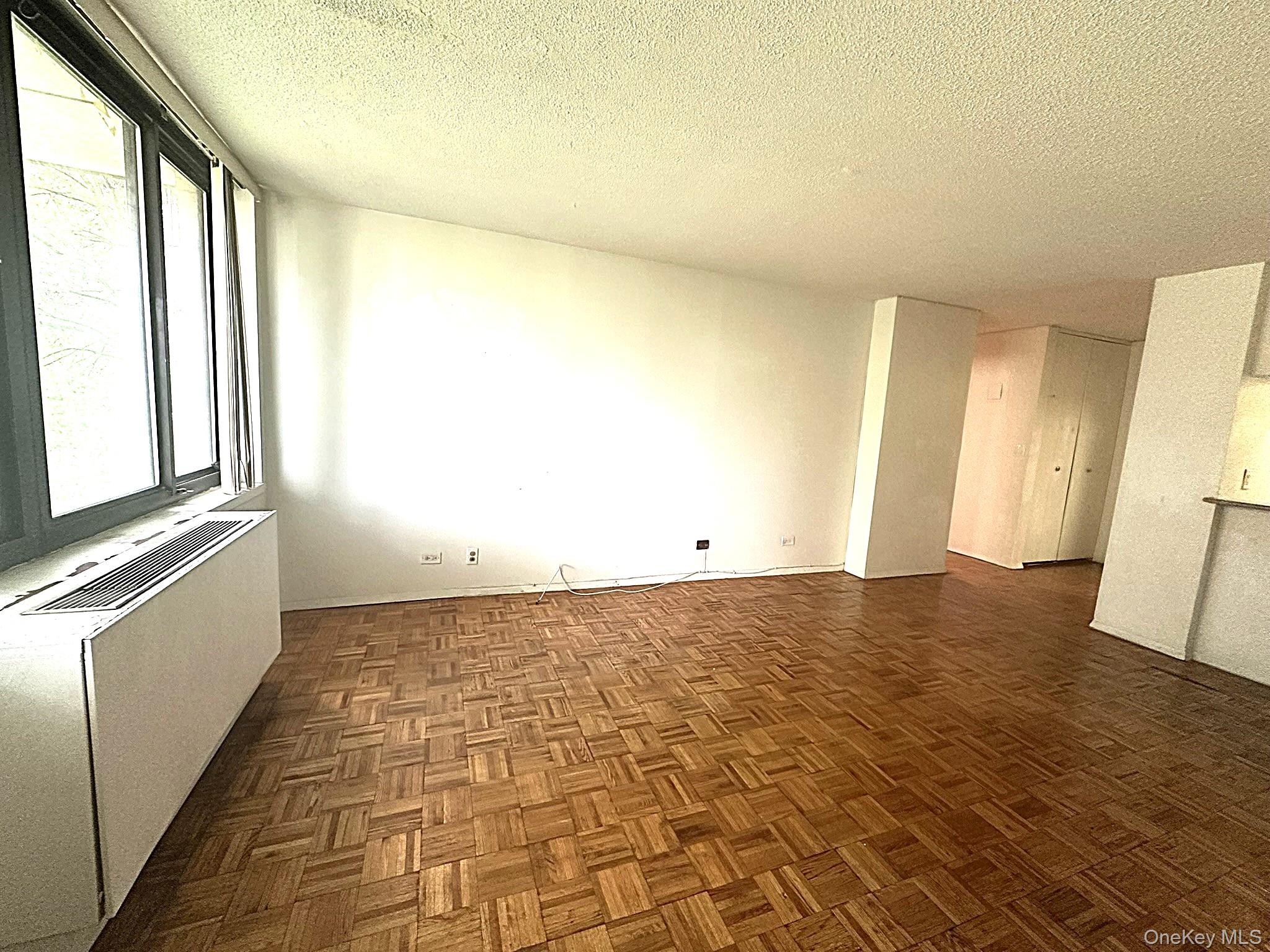 138-35 Elder Avenue # 3B, Flushing, NY 11355