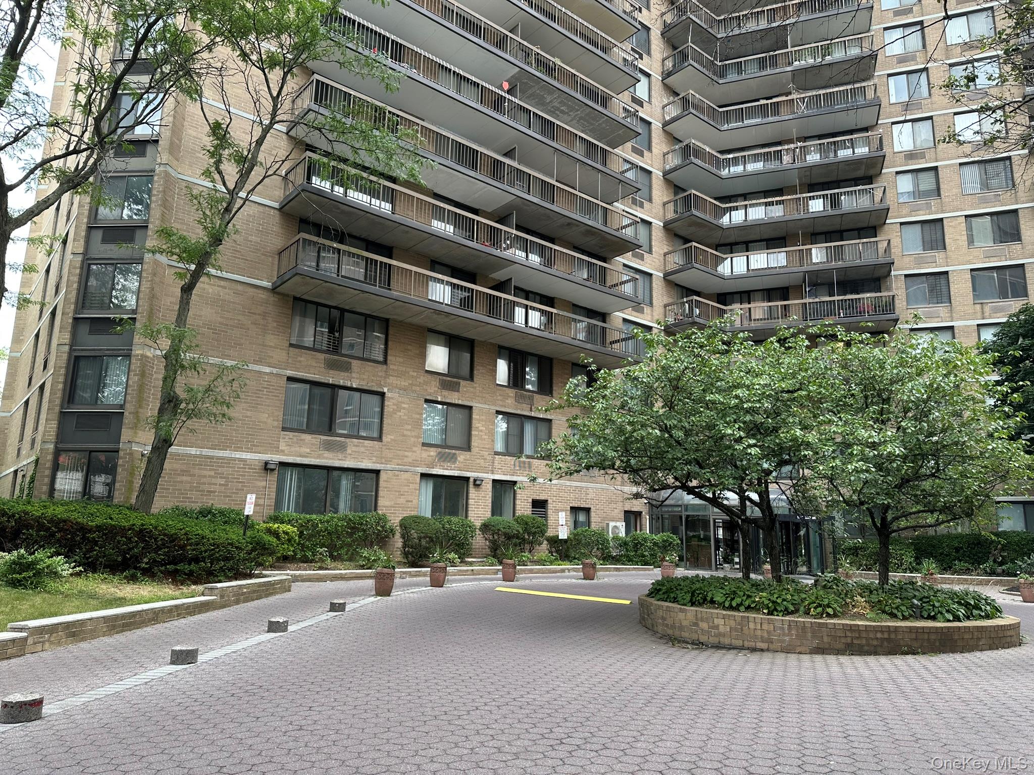 138-35 Elder Avenue # 3B, Flushing, NY 11355