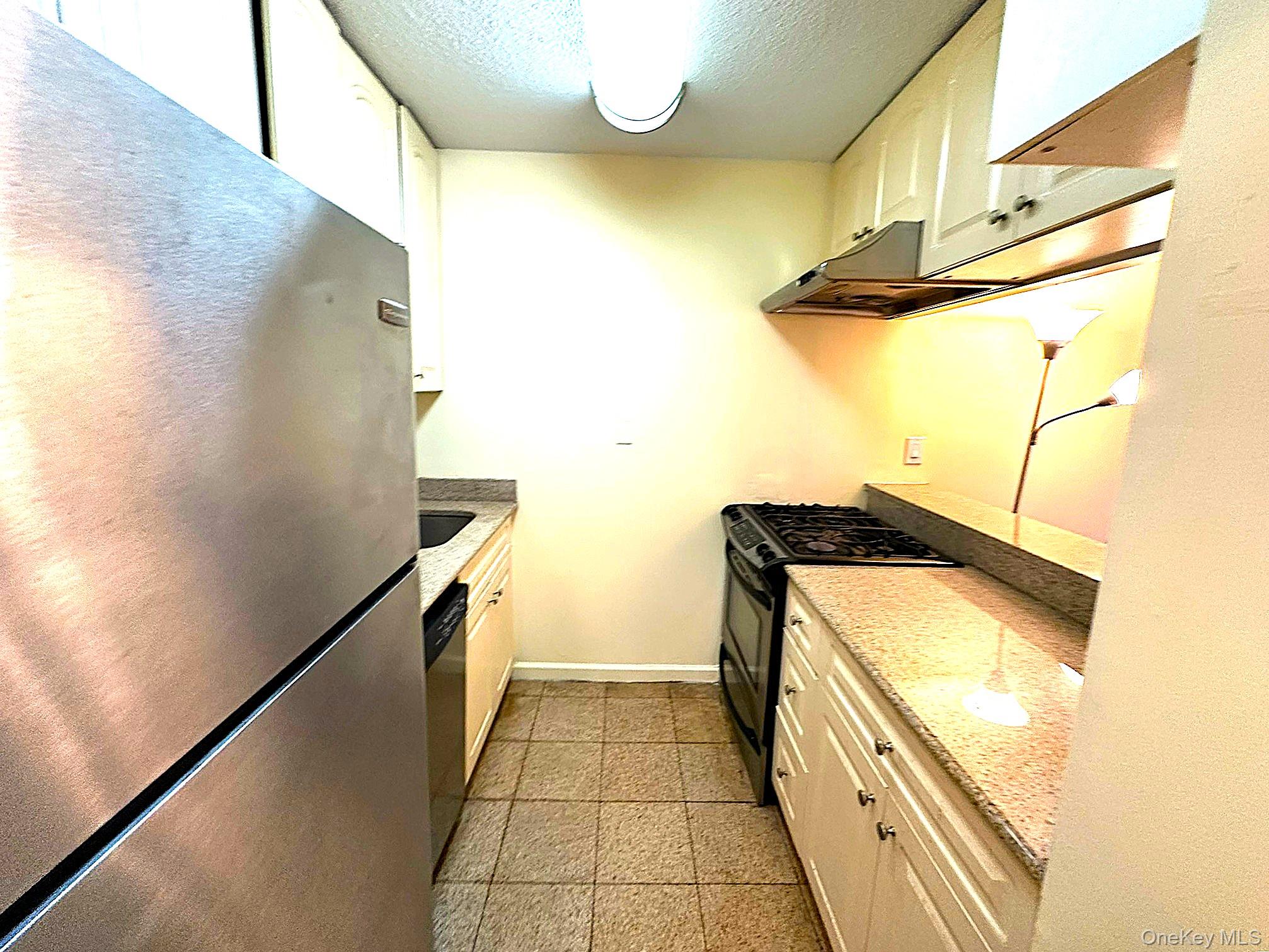 138-35 Elder Avenue # 3B, Flushing, NY 11355