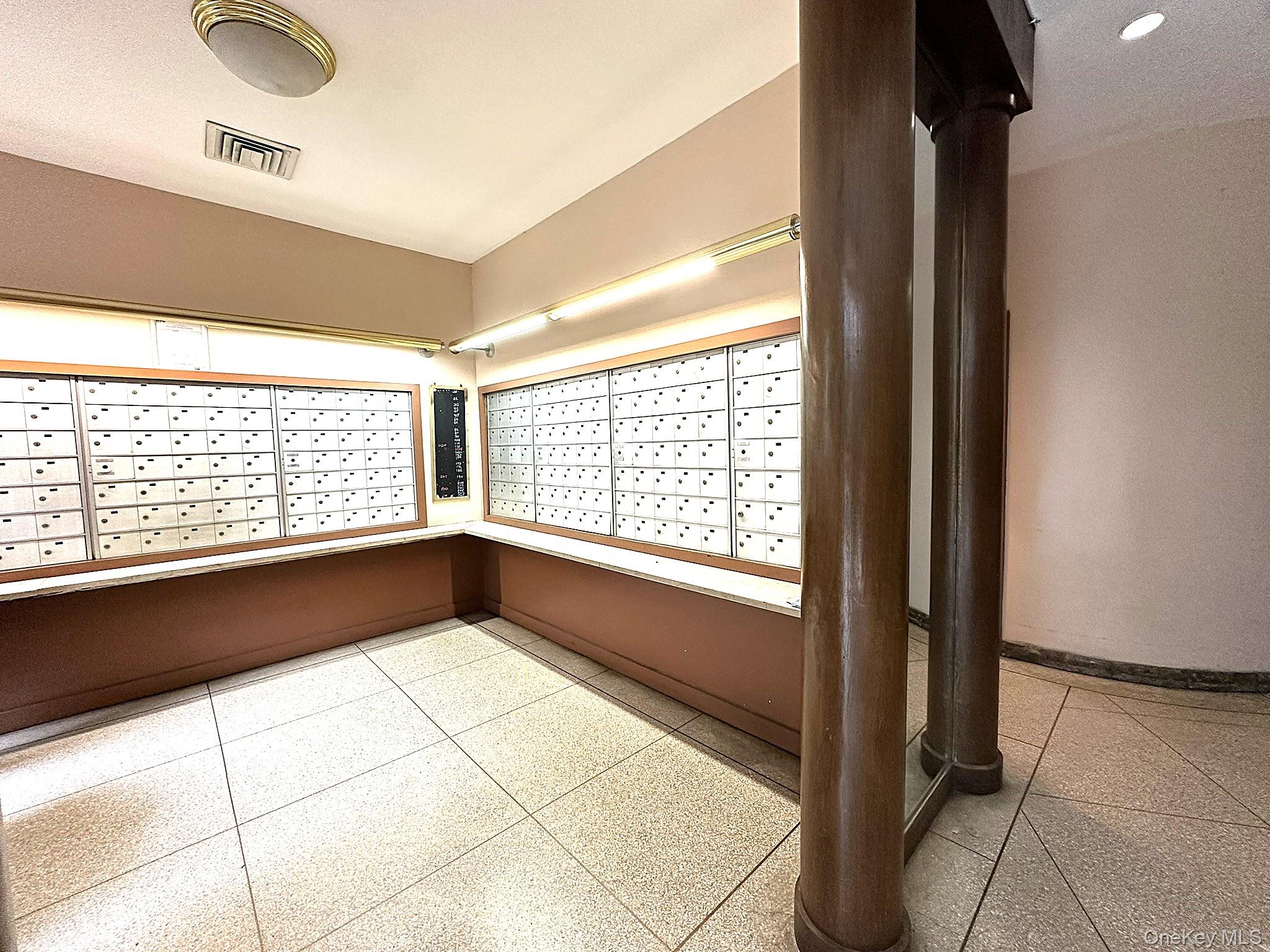 138-35 Elder Avenue # 3B, Flushing, NY 11355