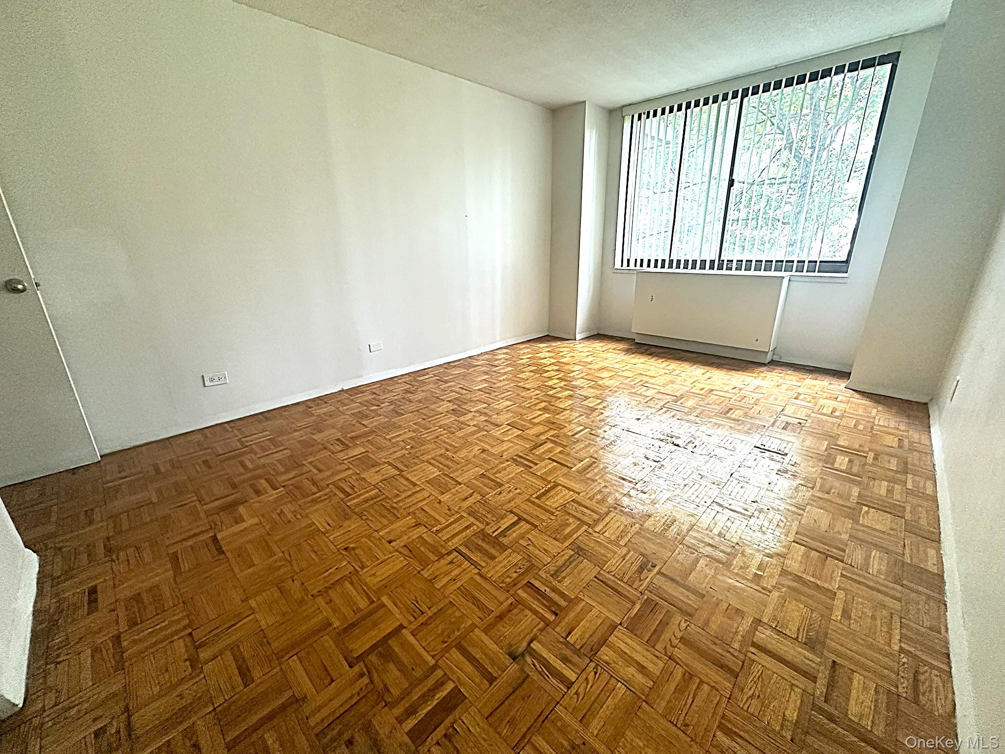 138-35 Elder Avenue # 3B, Flushing, NY 11355