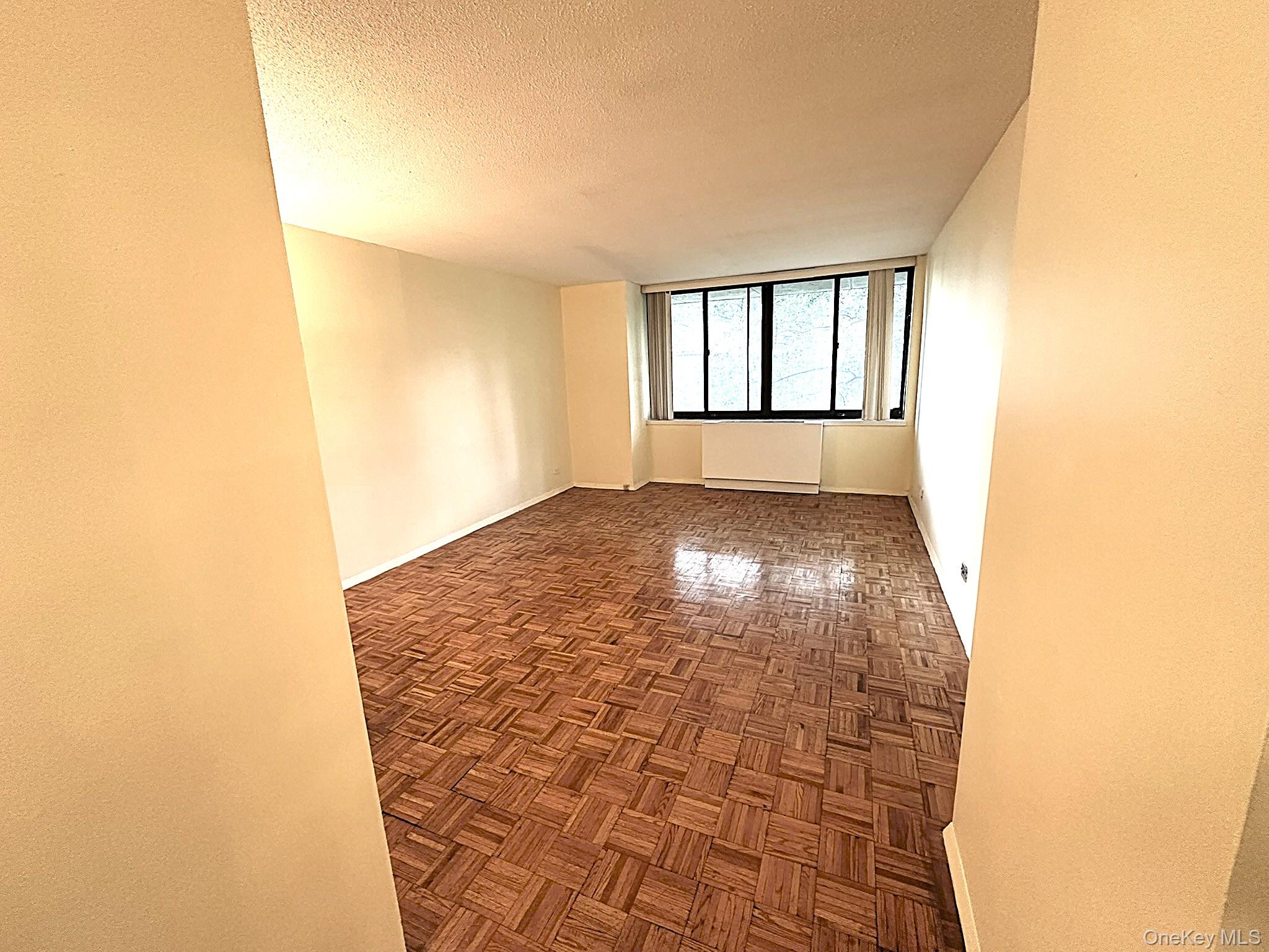 138-35 Elder Avenue # 3B, Flushing, NY 11355