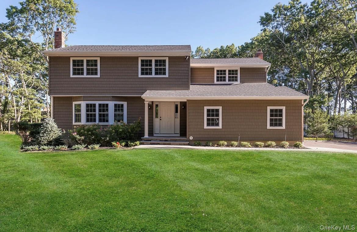 29 Thornwood Drive, Dix Hills, NY 11746
