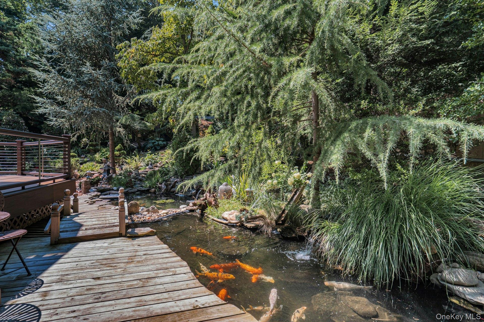 12 Redwood Drive, Dix Hills, NY 11746