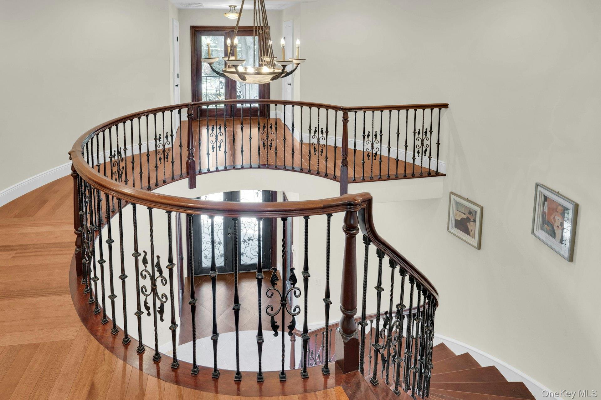 12 Redwood Drive, Dix Hills, NY 11746